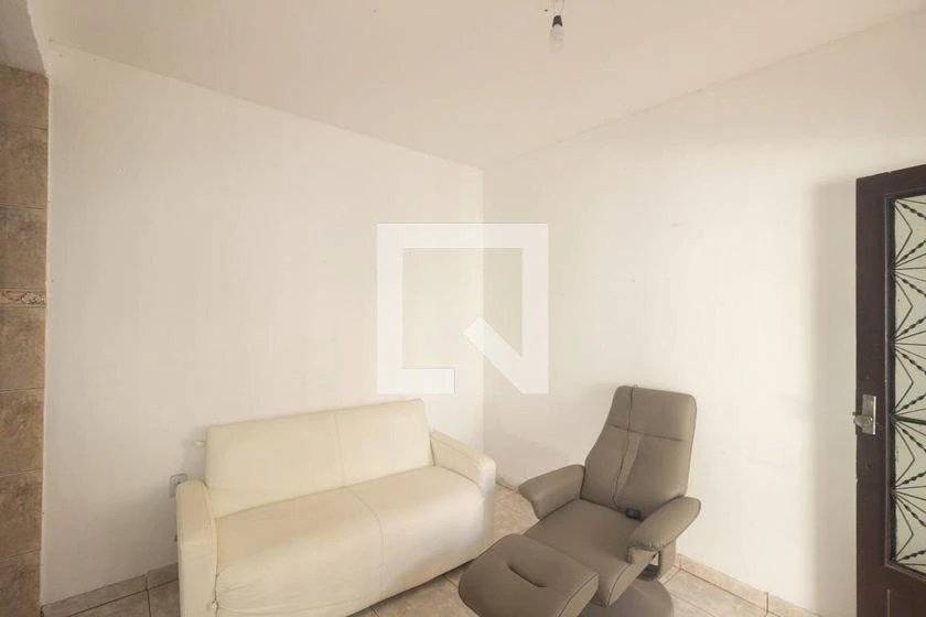 Furnished 1-bedroom house with 57 m² and no parking — photo 28