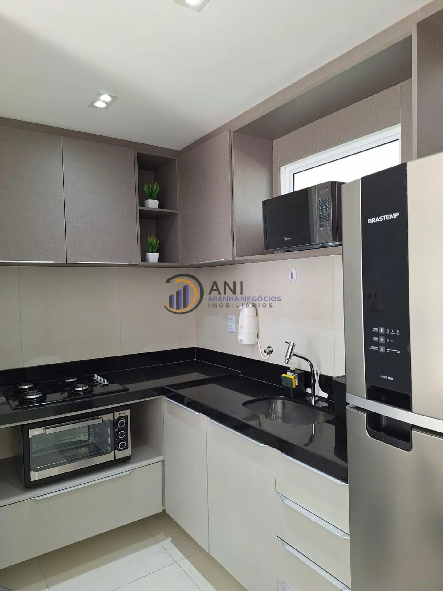 Furnished 2-bedroom apartment with en-suites and 50 m²