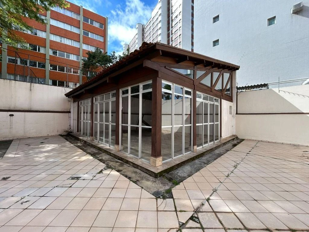 3-bedroom apartment with a home office in Curitiba — photo 17