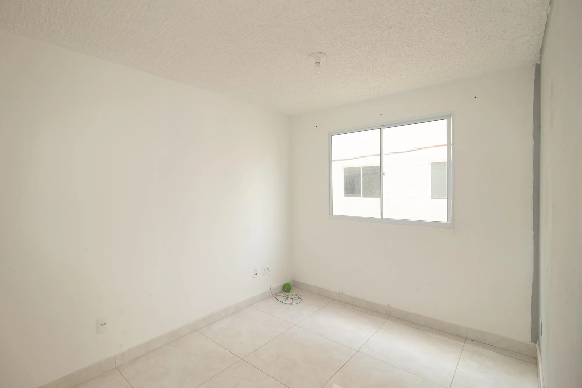 Apartamento en alquiler con 2 dormitorios y cocina cerrada — photo 3