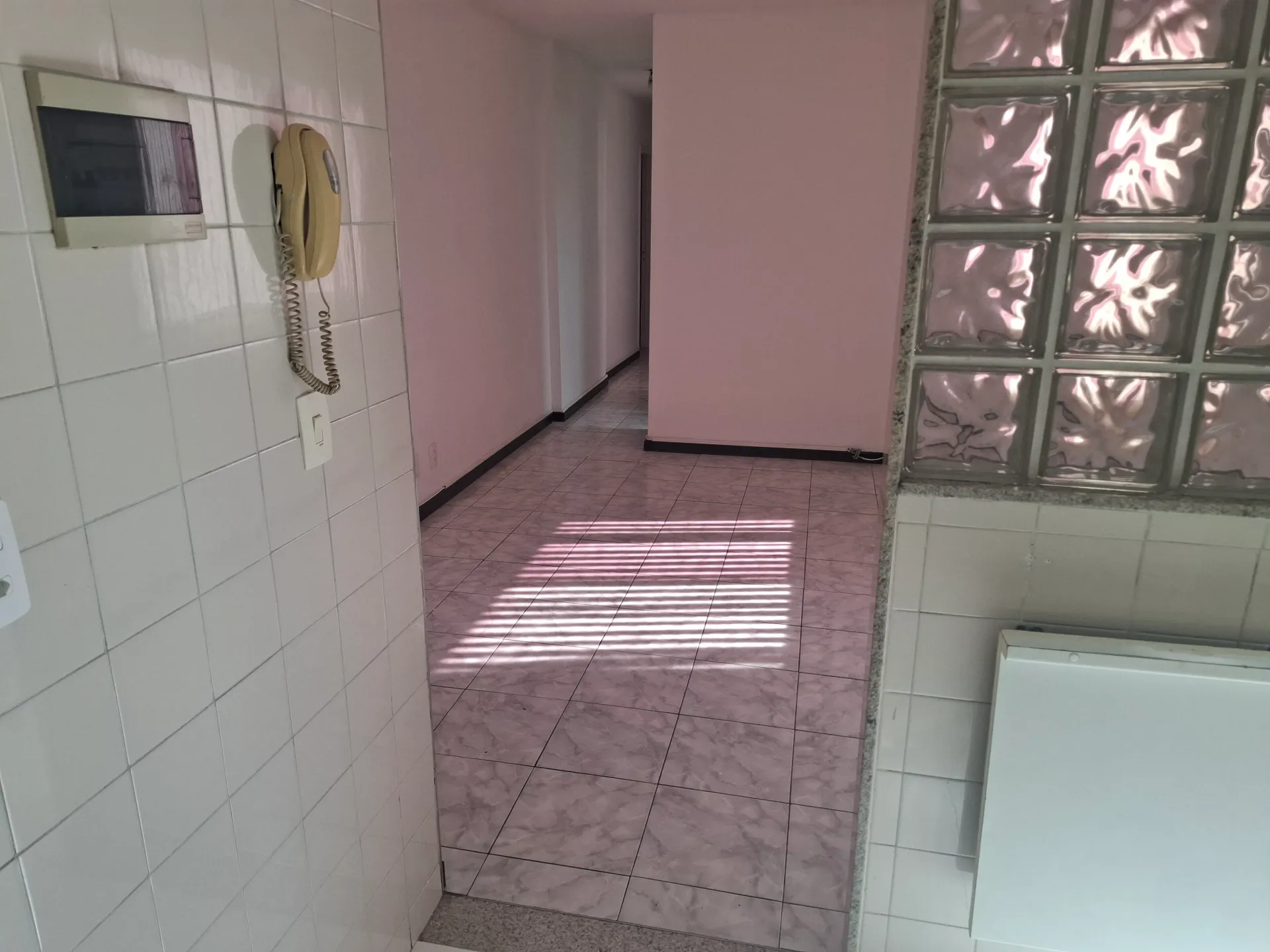 58 m² apartment with 3 bedrooms and 1 parking spot — photo 49