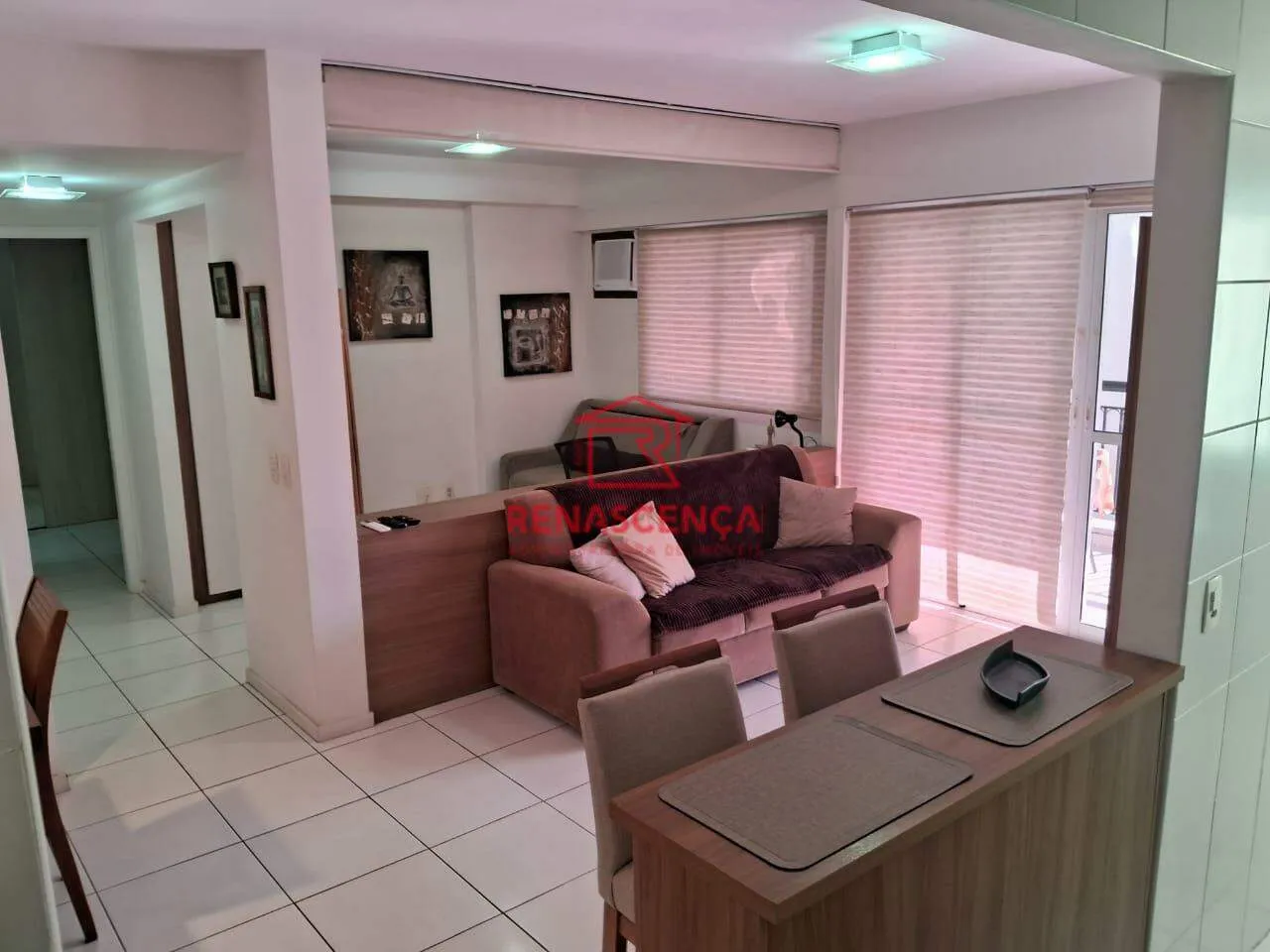 2-bedroom apartment in a building with a tennis court — photo 6