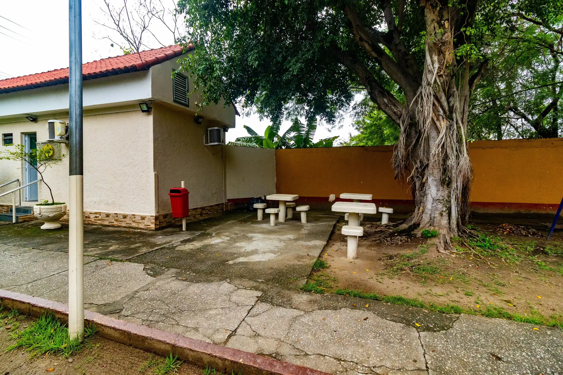 2-bedroom apartment with 1 parking space — photo 36