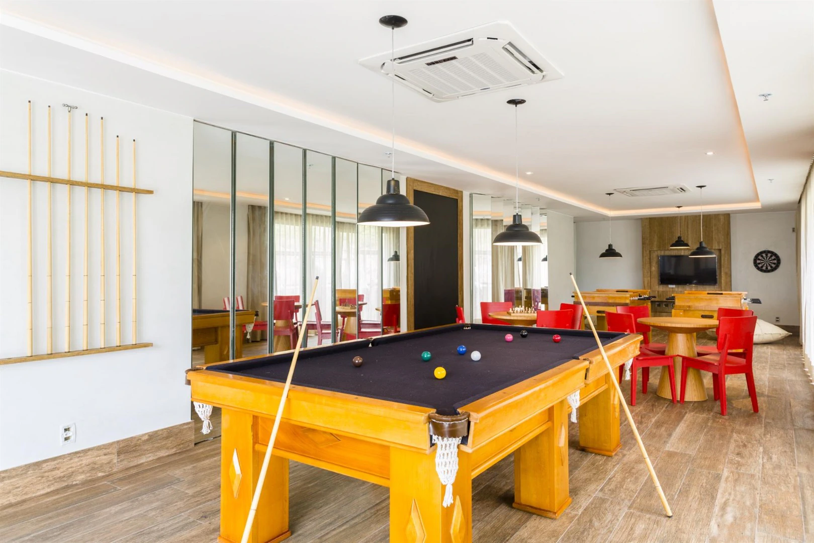 Apartamento de 2 quartos de frente com varanda gourmet — photo 17