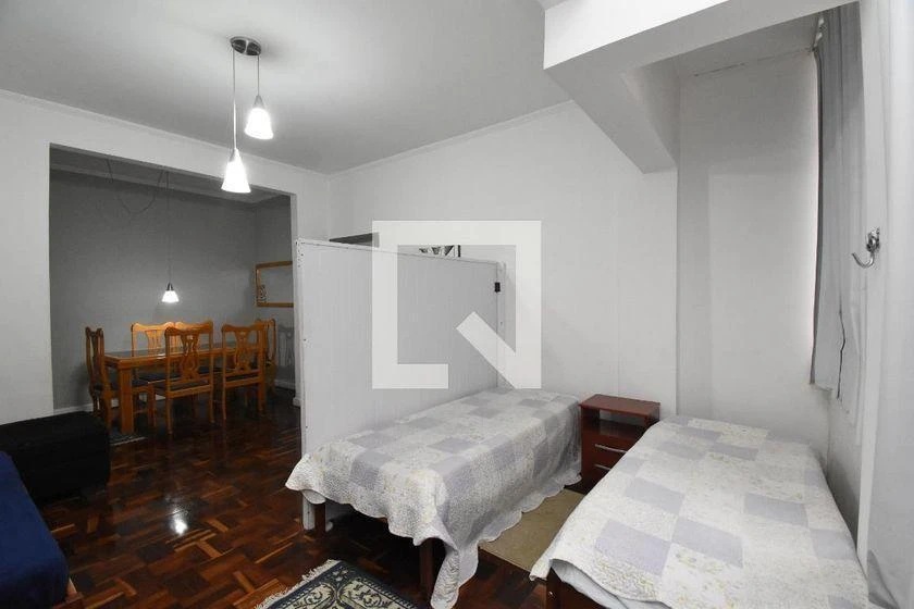 Apartment with wood floors, 2 bedrooms and 130 m² — photo 5