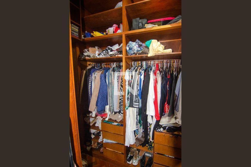 3-bedroom apartment with a walk-in closet in Rio de Janeiro — photo 38