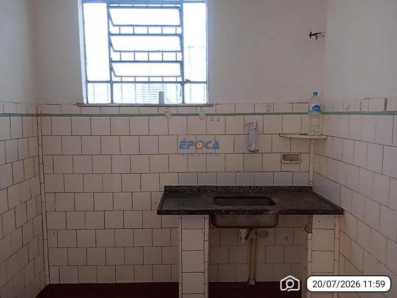 House with 2 bedrooms, 1 bathroom and 1 parking spot — photo 2