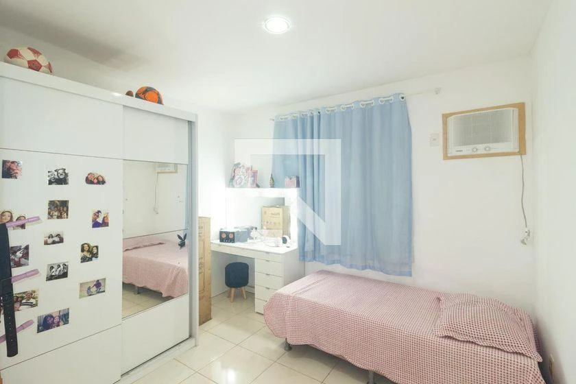 200 m² rental house with 3 bedrooms and a balcony — photo 11