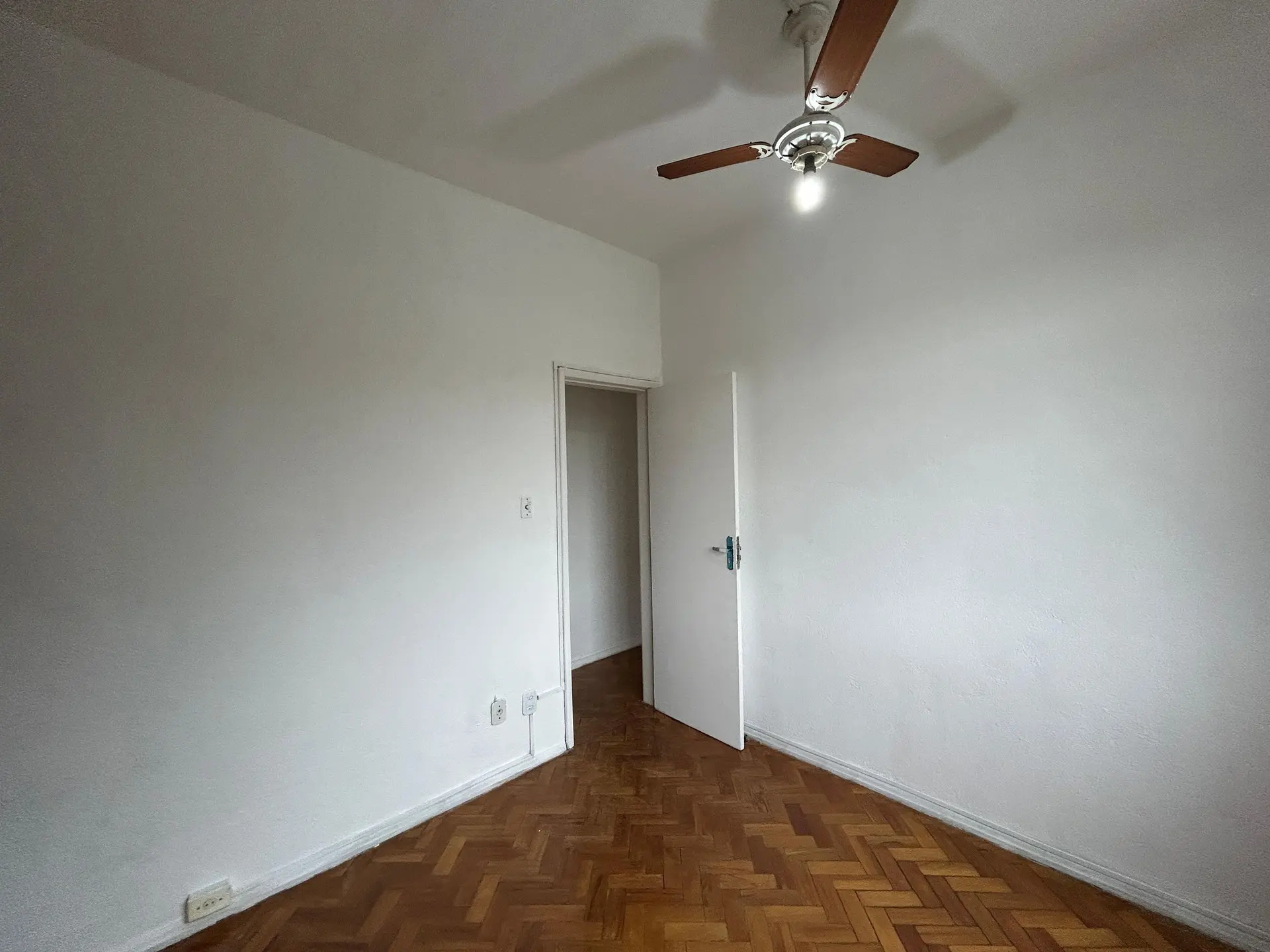 Apartamento sem mobília com 2 quartos e 1 banheiro — photo 41