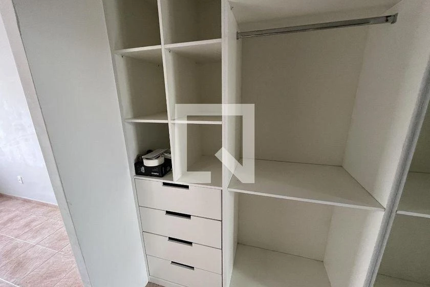 Apartamento, 60 m², com closet — photo 9