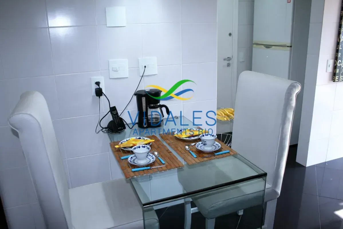 Apartment with 3 bedrooms and 4 bathrooms and 2 spots — photo 51