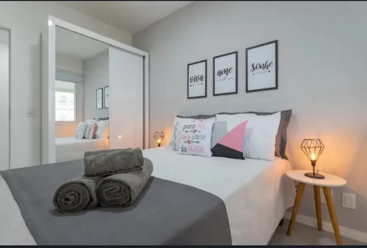Apartment, 78 m², with floor-to-ceiling windows — photo 3