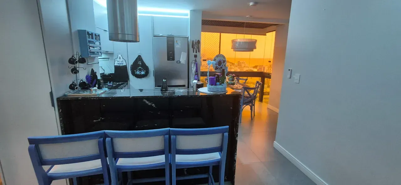 Furnished apartment with 2 bedrooms and enclosed balcony — photo 10