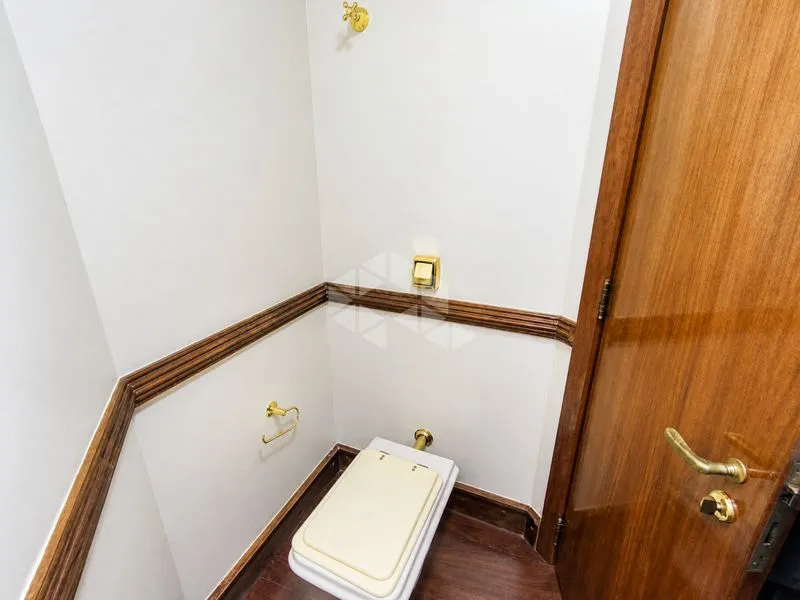 Departamento de 4 dormitorios con ventanales de piso a techo — photo 44