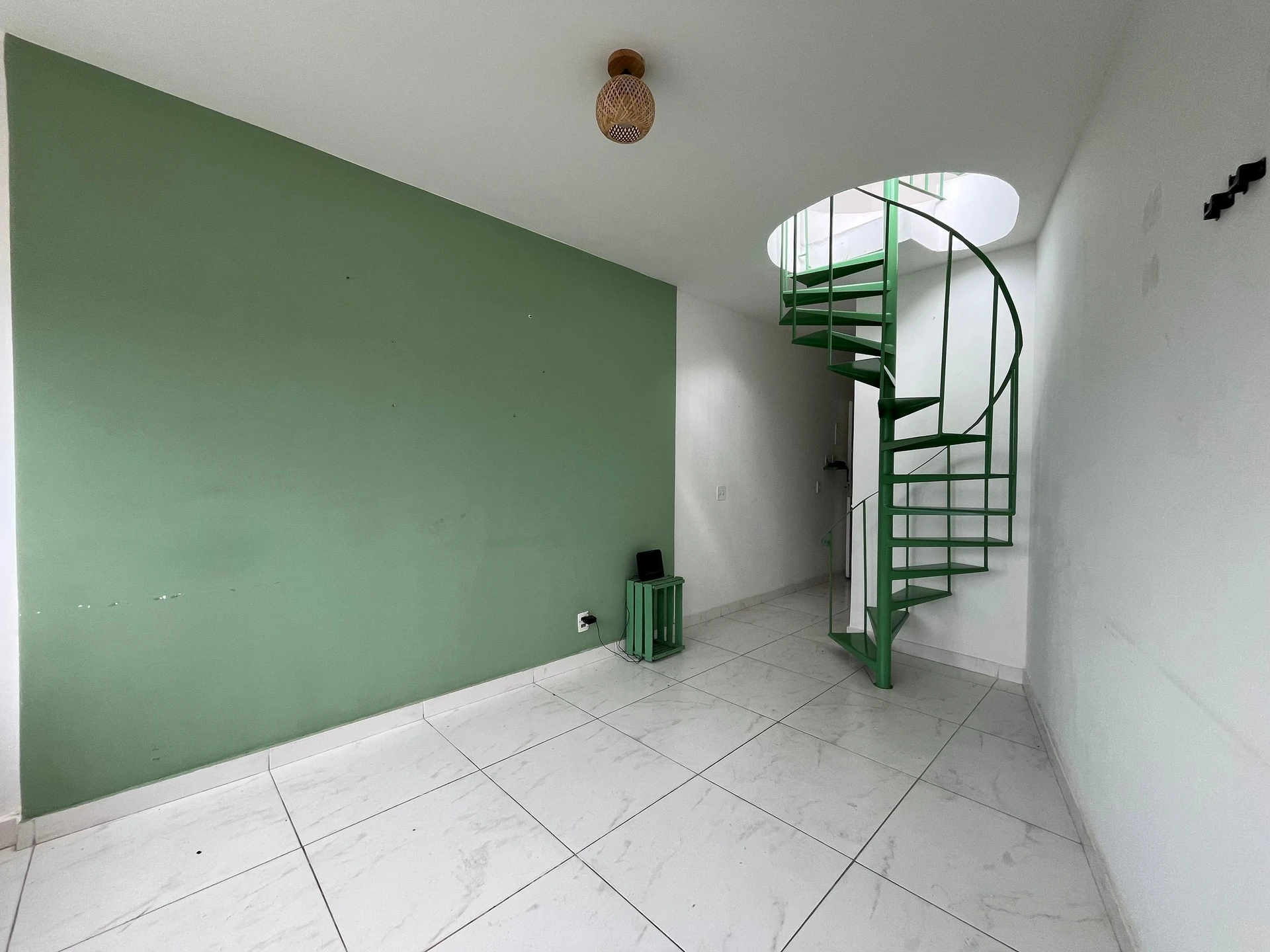 Apartment, 72 m², with floor-to-ceiling windows — photo 25