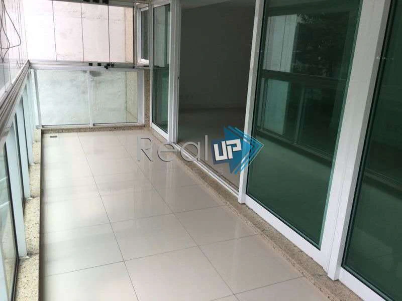 4 en-suite bedroom apartment with 198 m² and parking — photo 7