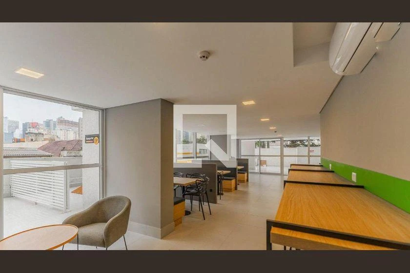 Furnished studio, 20 m², with a home office — photo 13