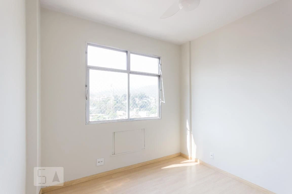 Apartamento, 130 m², com piso de madeira ou laminado — photo 13