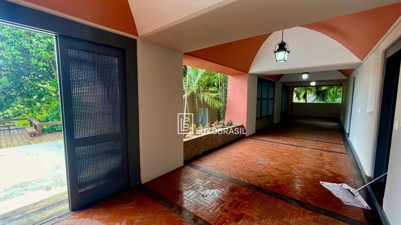 Casa mobiliada com cozinha integrada e 5 dormitórios — photo 19