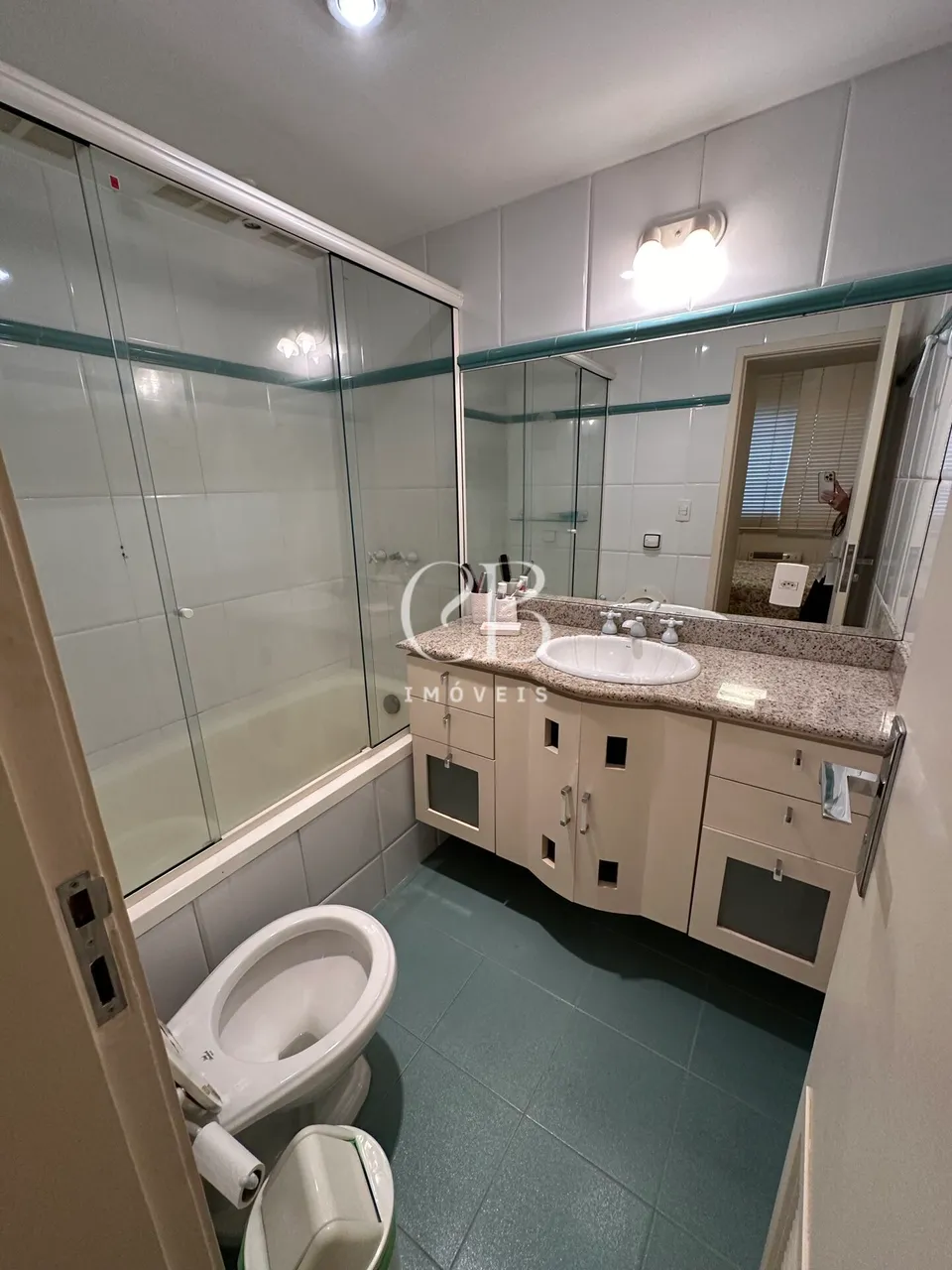 Furnished 2-bedroom apartment with 3 bathrooms 82 m² — photo 9