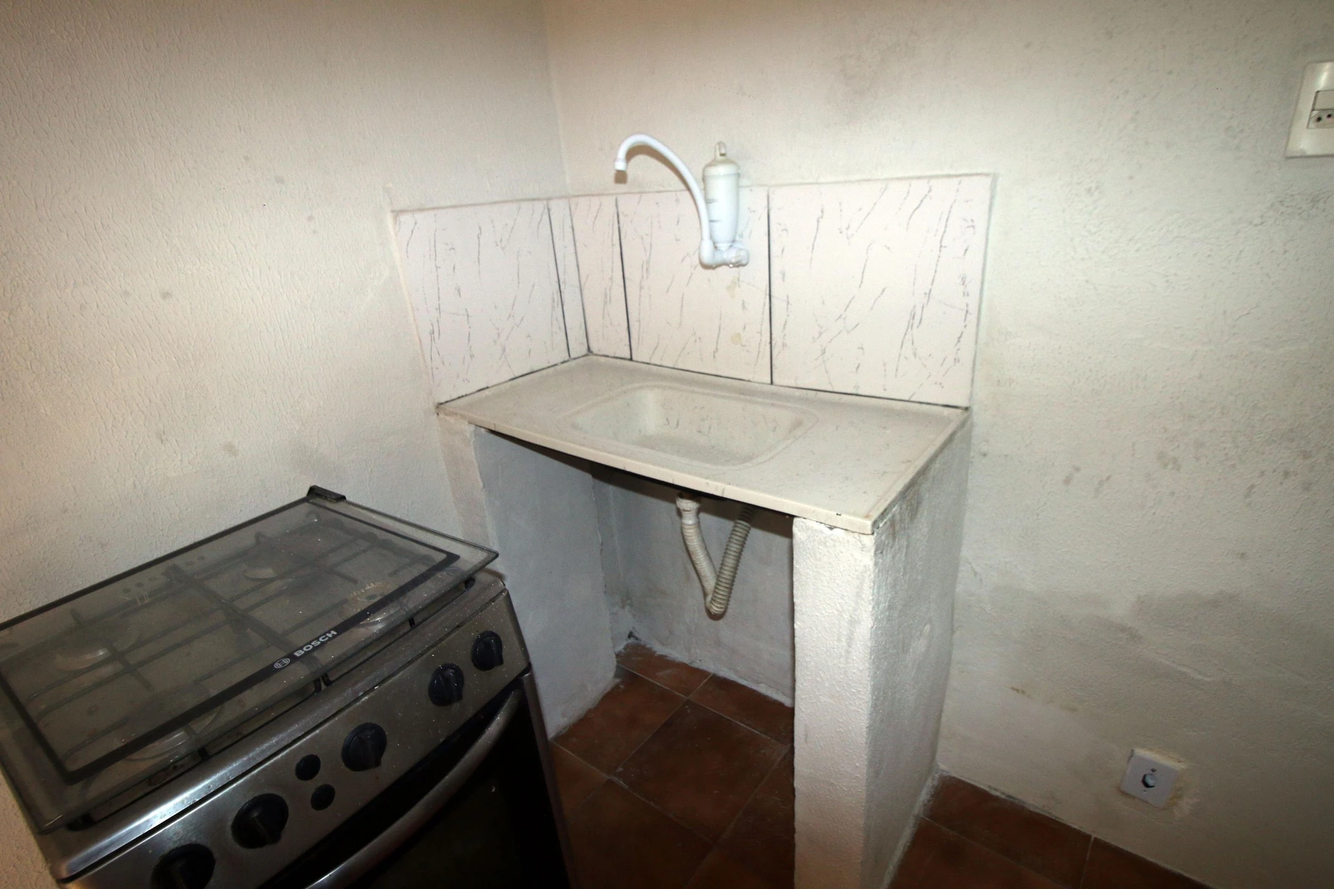 Estudio para alquiler con zona de cocina a gas y 1 dormitorio — photo 2