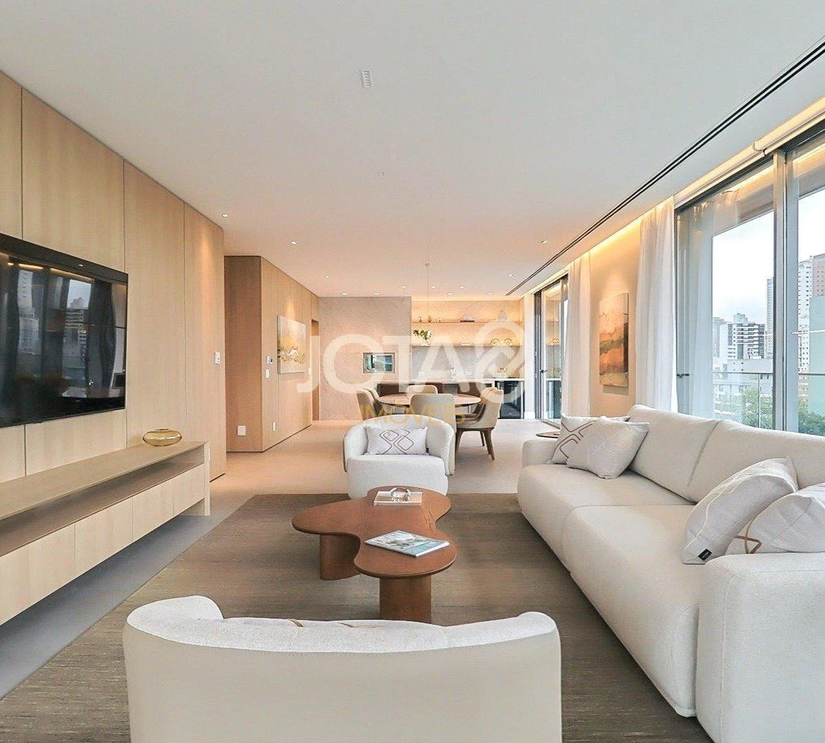 Furnished 195 m² apartment with 2 en-suite bedrooms — photo 4