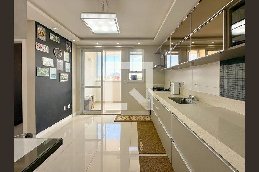 Furnished apartment with 2 bedrooms and an en-suite suite — photo 36