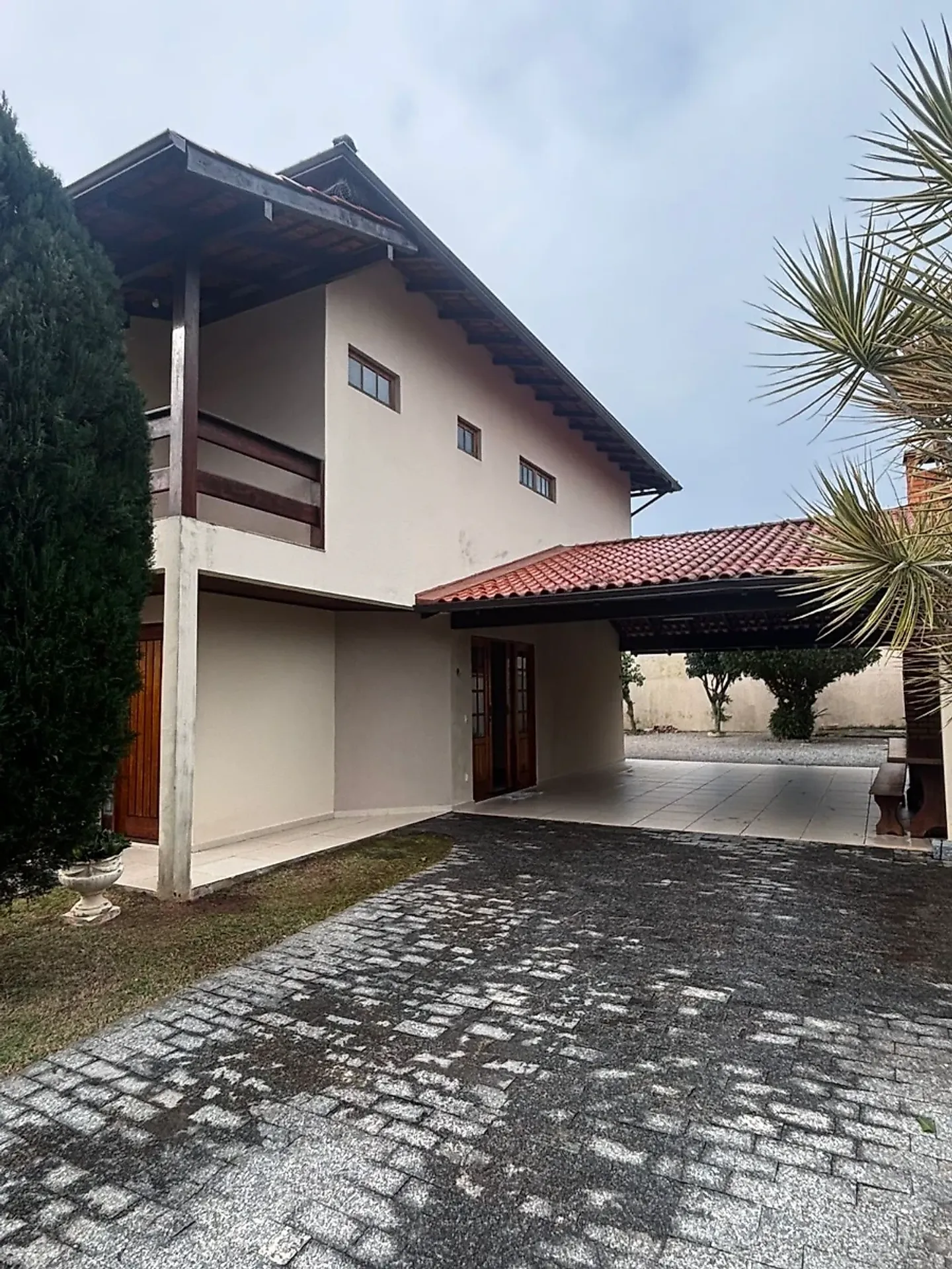 Rental house with 3 bedrooms and 360 m² — photo 7
