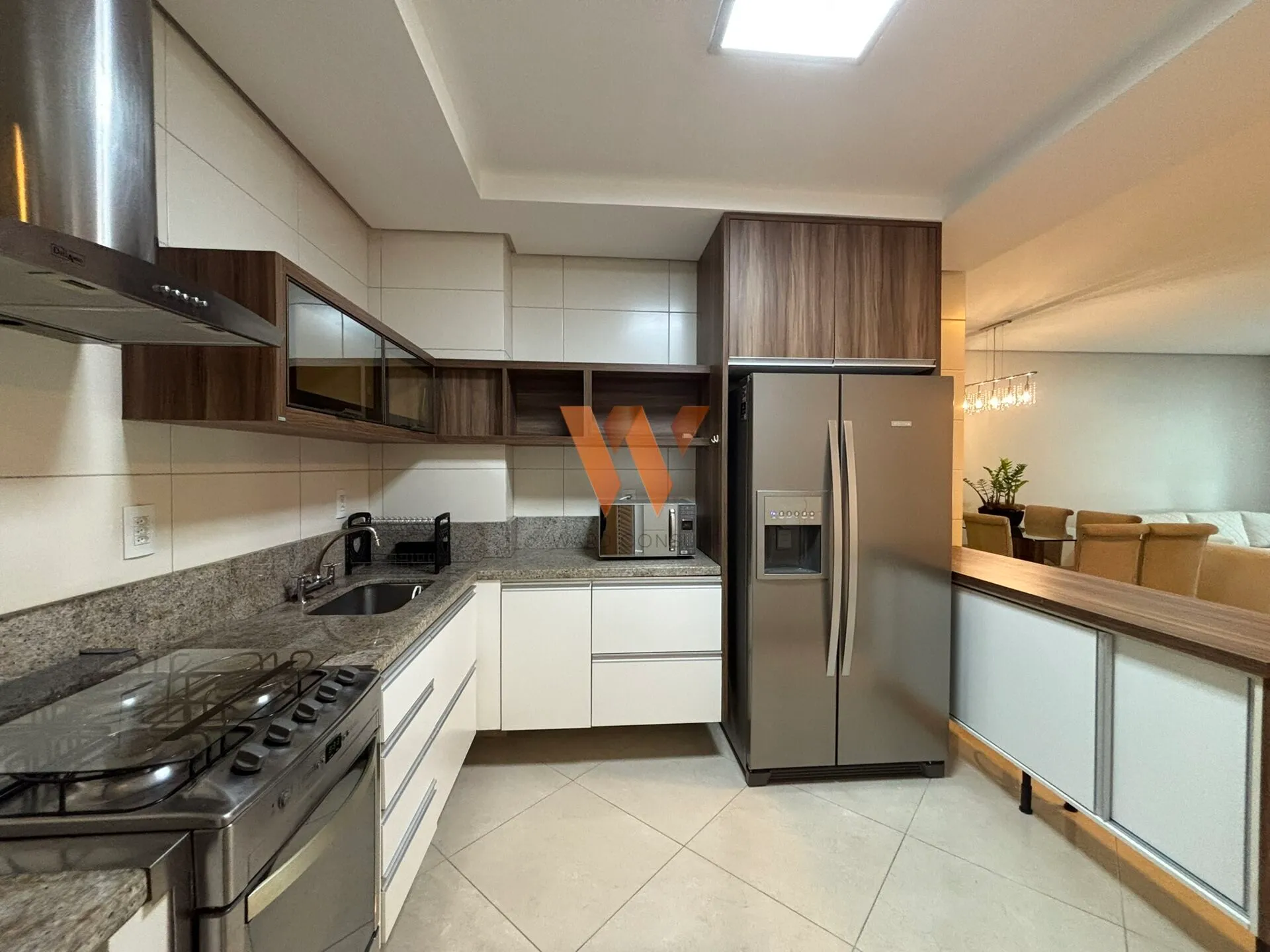 Furnished apartment with 3 en-suites and 236 m² — photo 4