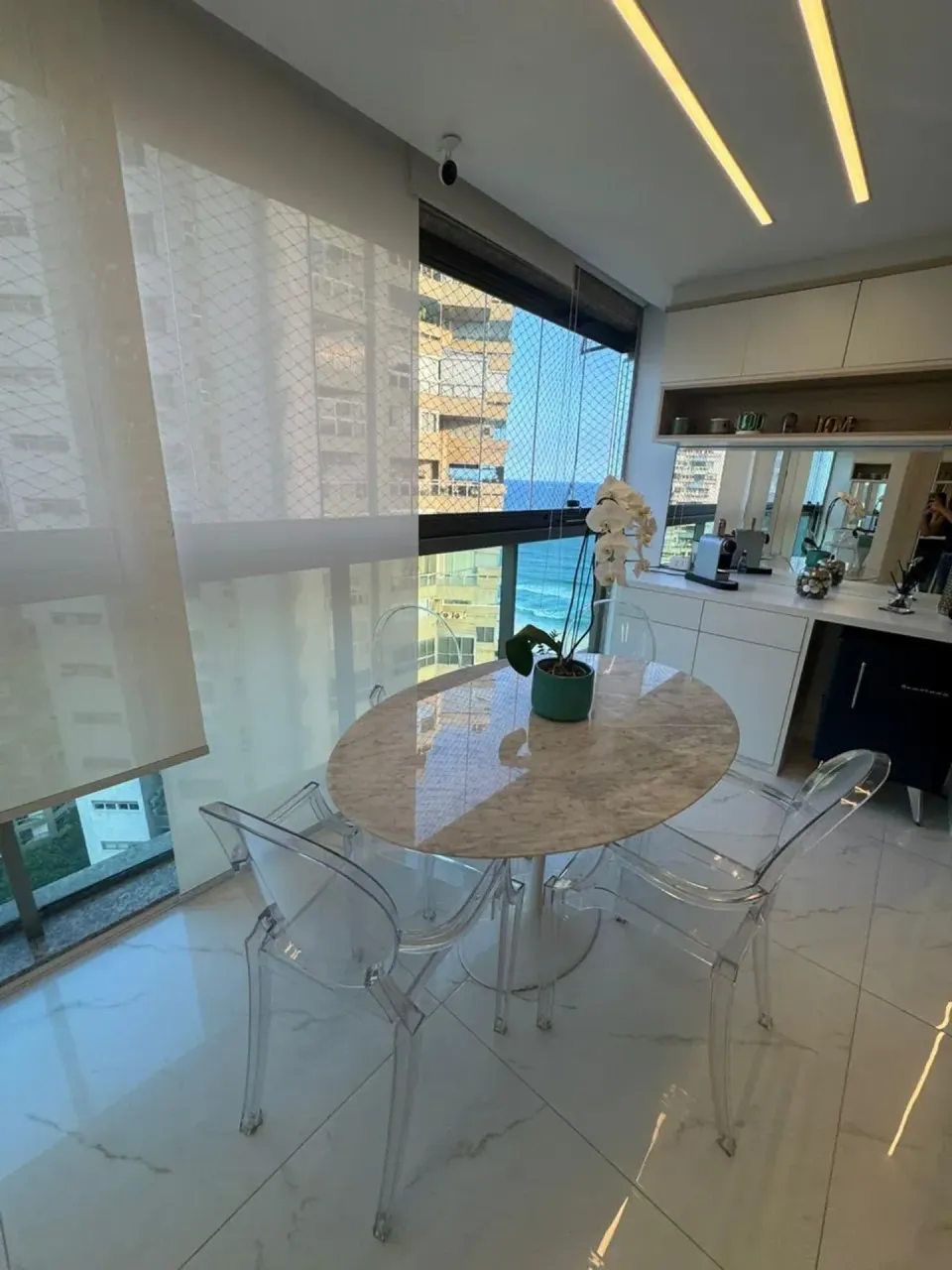 Furnished 130 m² apartment with 3 bedrooms — photo 16