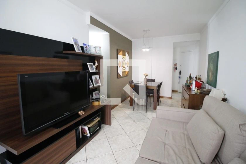 3-bedroom rental apartment with an enclosed balcony — photo 32