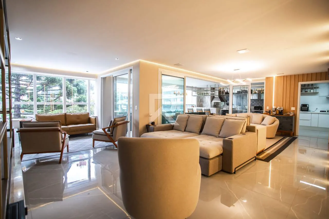 Furnished apartment with 4 en-suite bedrooms and 255 m² — photo 4