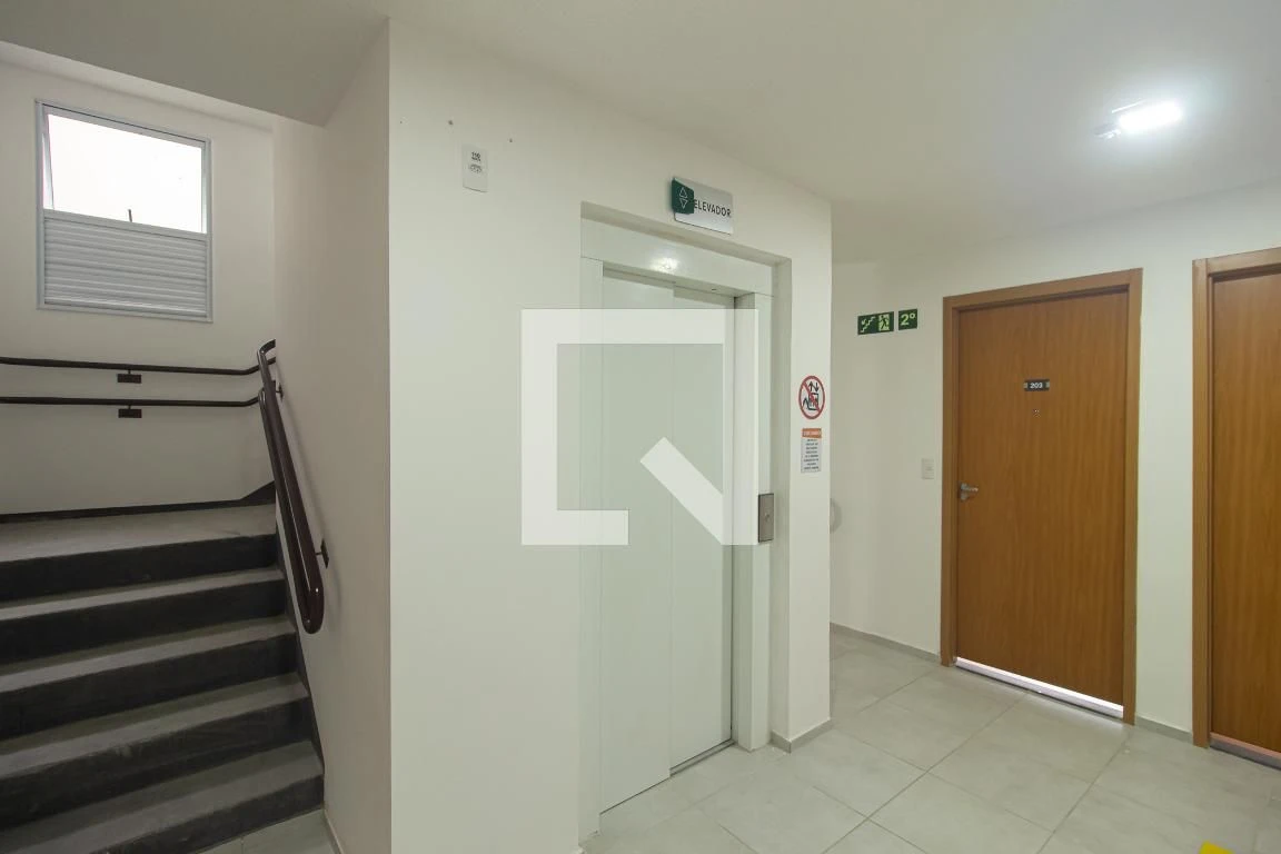 2-bedroom apartment in a building with a pool — photo 14