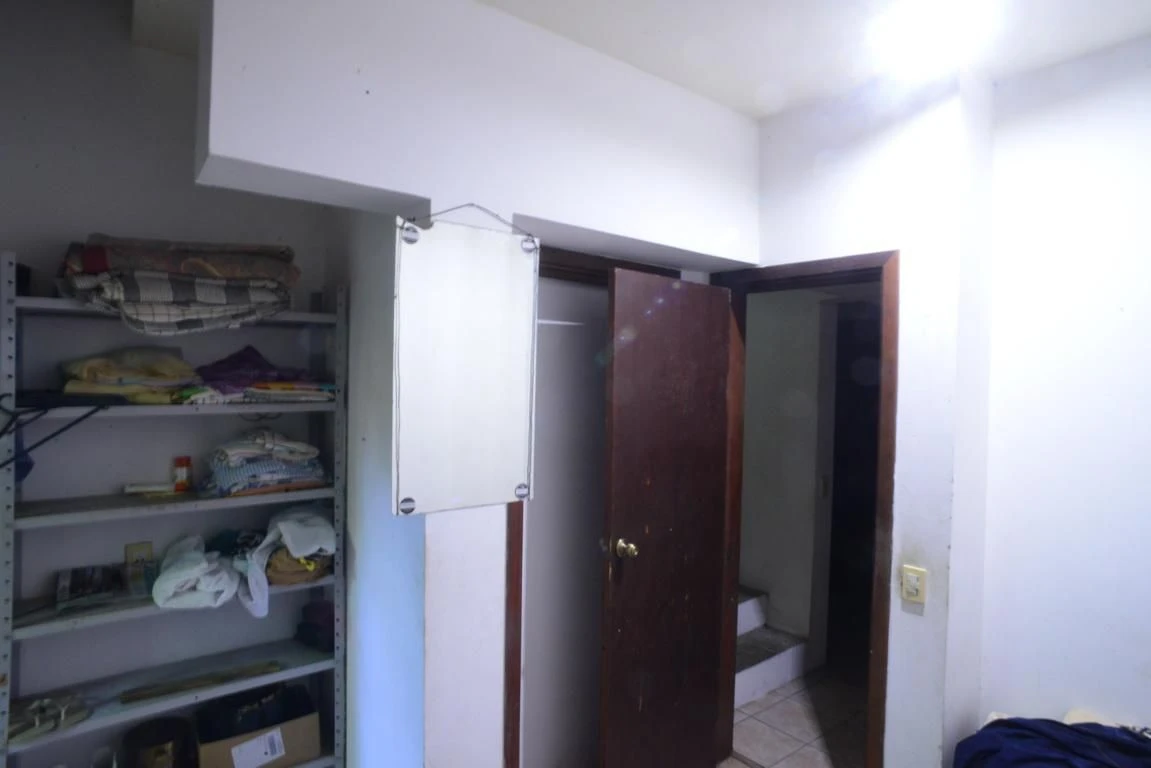 Casa mobiliada com 6 quartos e 5 suítes, com jardim — photo 46