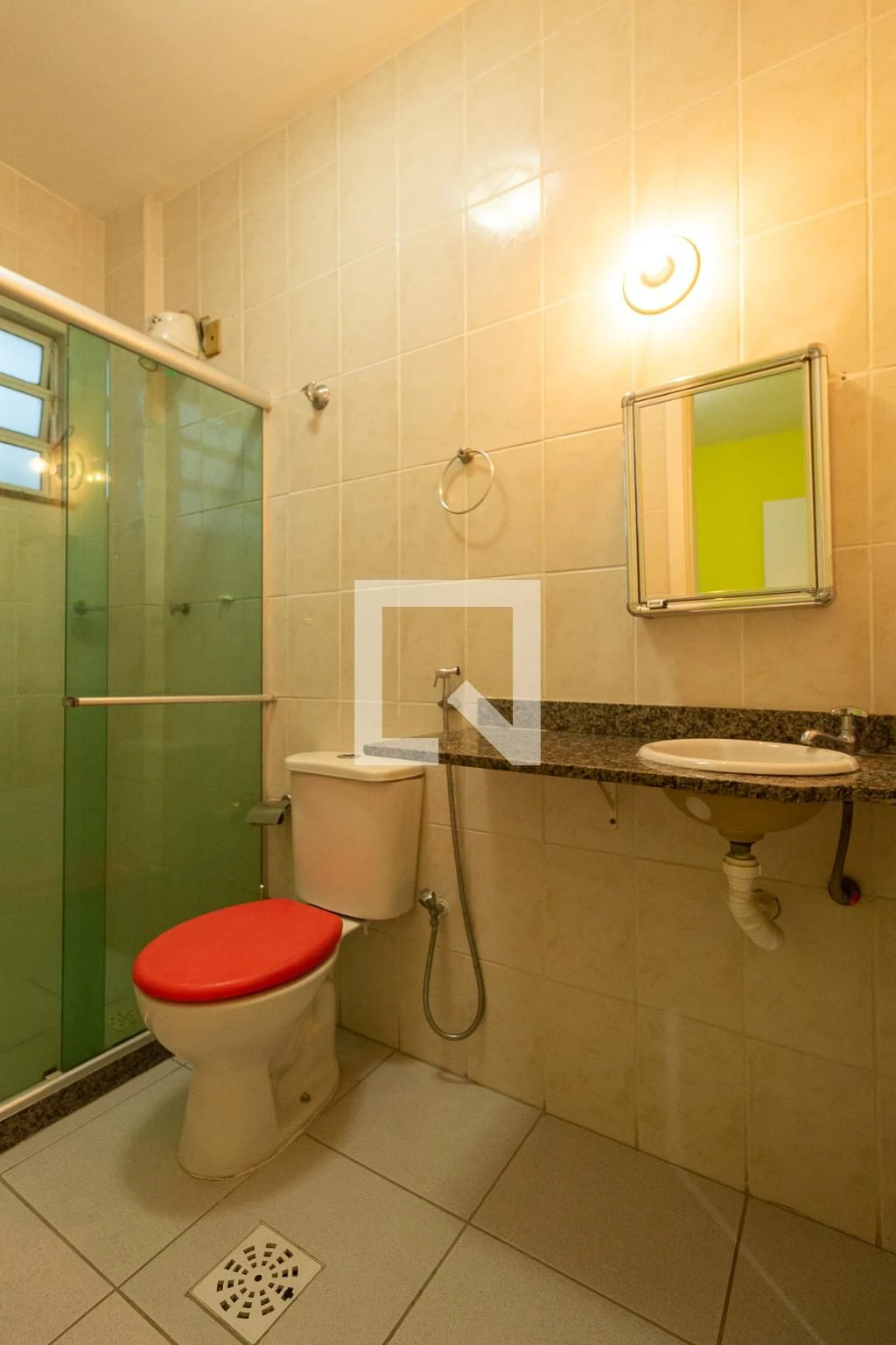 200 m² house with a private BBQ and a private pool — photo 35