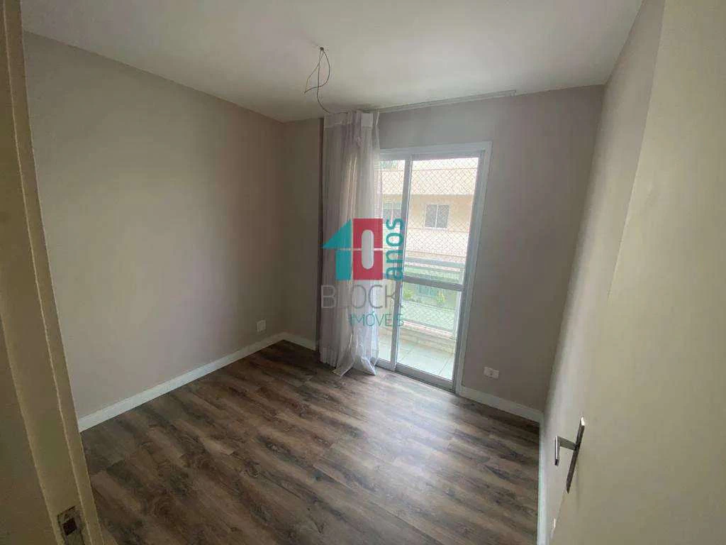 3-bedroom apartment (92 m²) with a balcony — photo 2