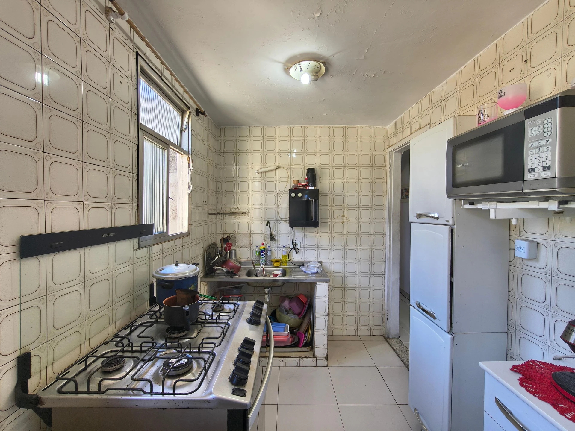 Furnished 2-bedroom apartment with 1 bathroom — photo 31