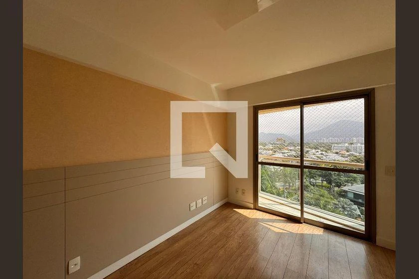 4-bedroom apartment with 4 en-suites and 3 parking — photo 48