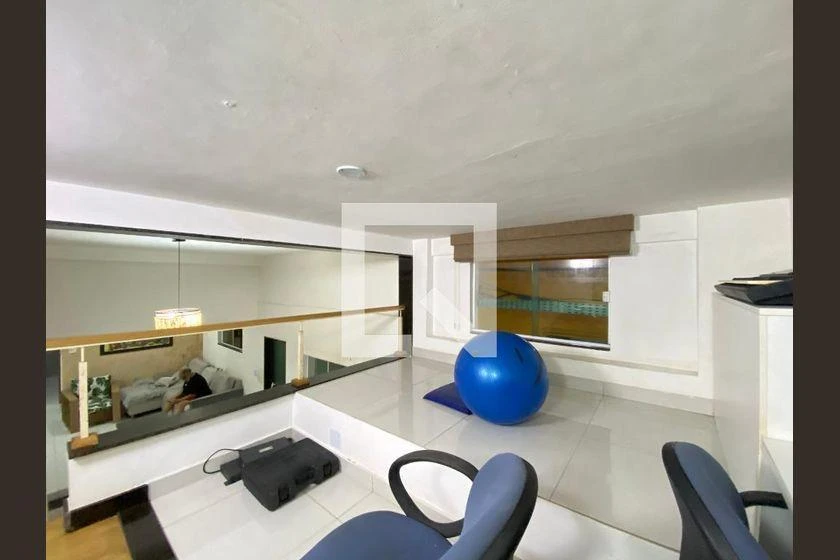 Furnished house with 2 bedrooms and a desk, 80 m² — photo 42