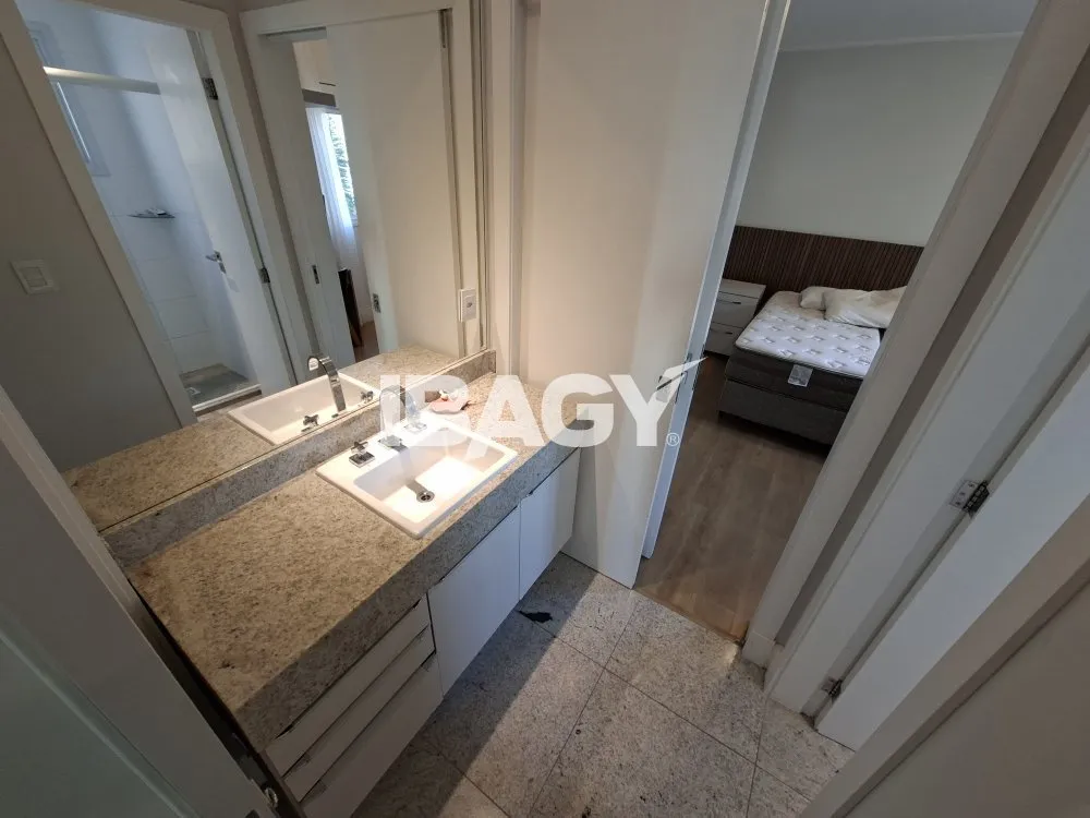 Apartamento amueblado de 3 dormitorios con barbacoa en balcón — photo 60