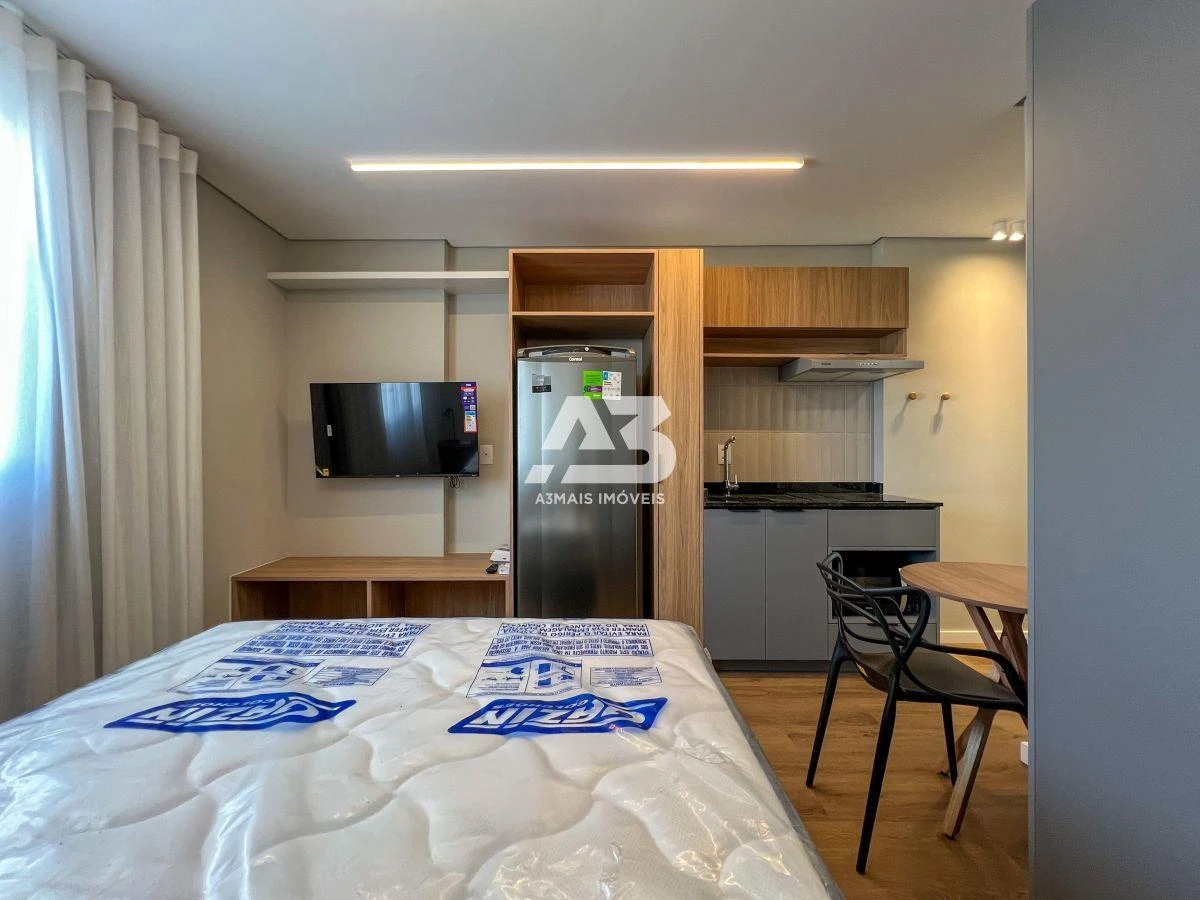 Меблированная квартира 19 м² с кухней открытого типа — photo 3