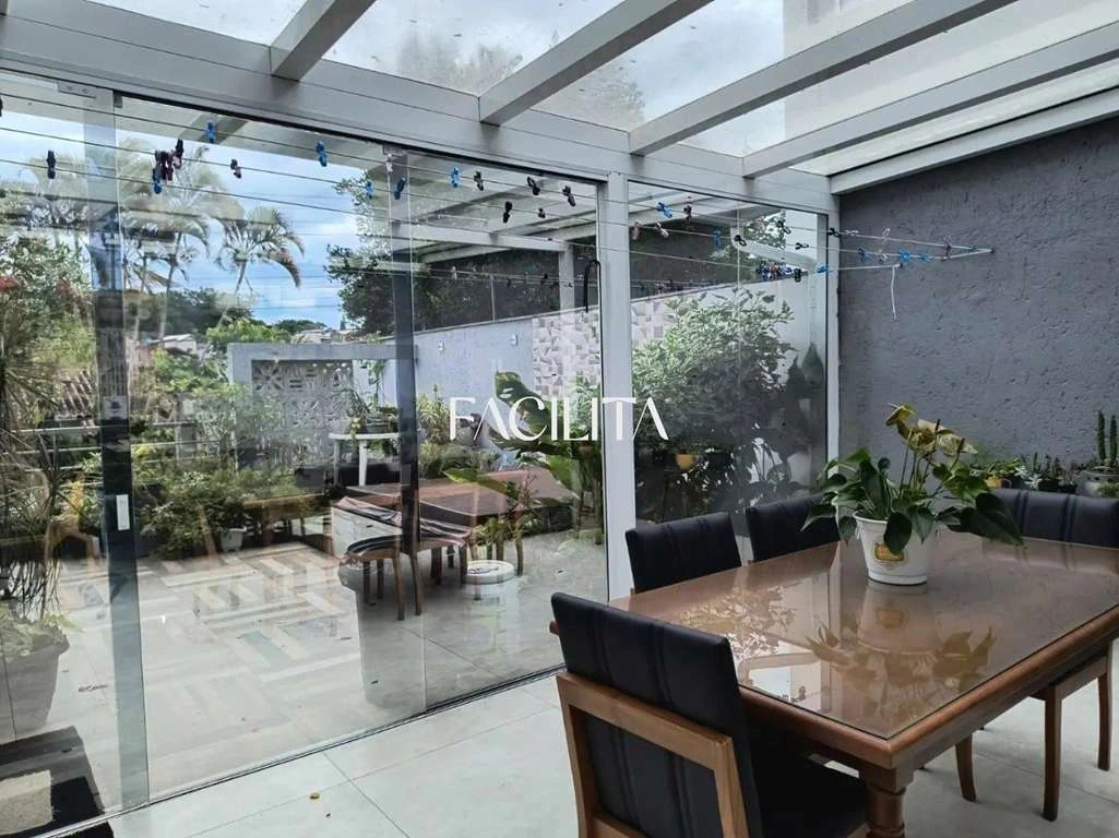 Casa com 3 quartos e jardim privativo, 230 m² — photo 3