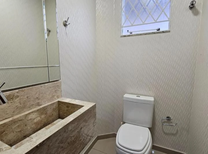 Unfurnished house with 3 bedrooms and 164 m² — photo 6