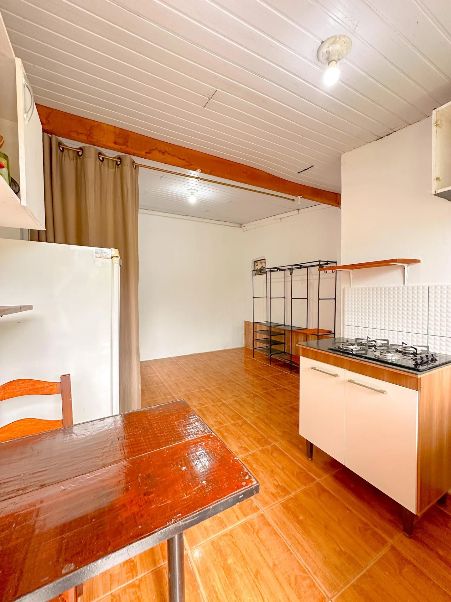 Furnished studio with 1 bedroom and private garden — photo 30
