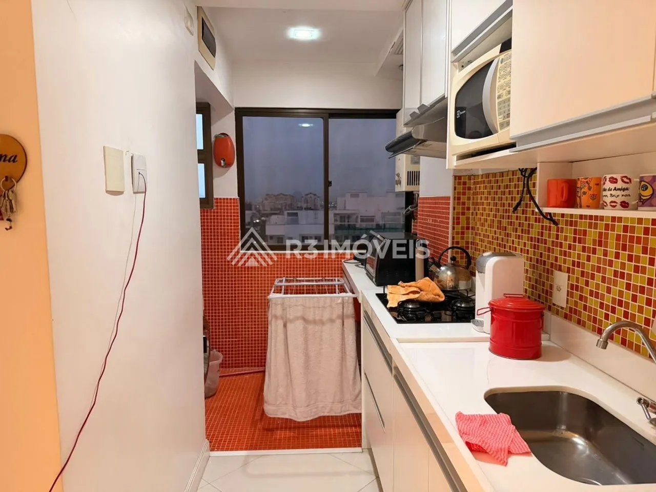 Apartamento mobiliado com 1 quarto e 2 banheiros — photo 4