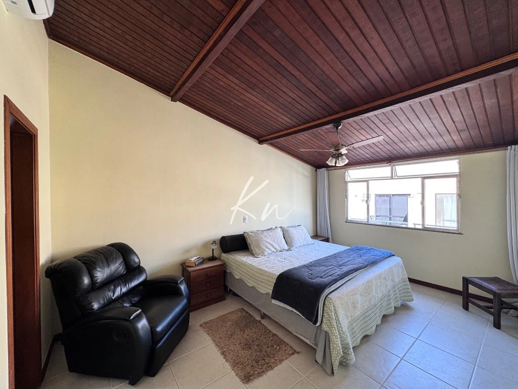 Furnished apartment, 254 m², with a grill on the balcony — photo 20