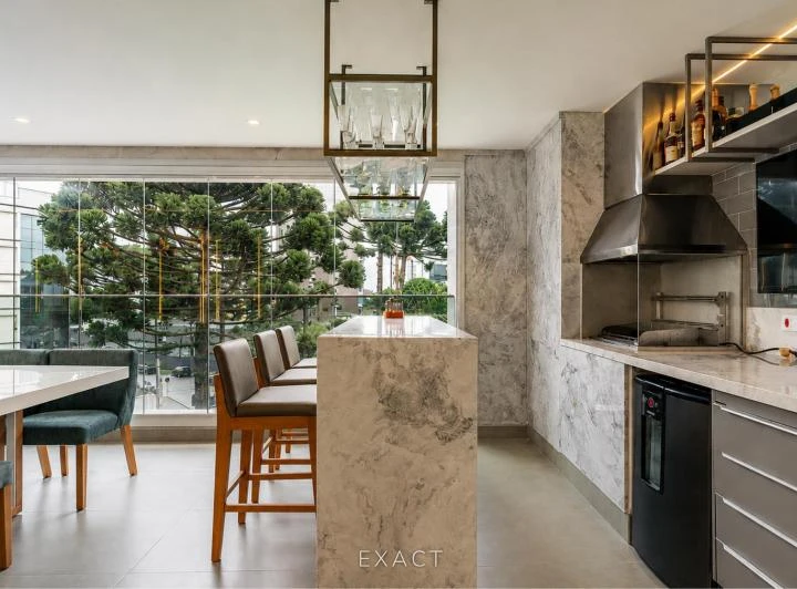 4-suite apartment with 255 m² and 4 parking spaces — photo 2