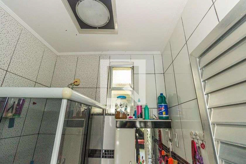 Apartamento mobiliado com 2 quartos e cozinha com fogão a gás — photo 27