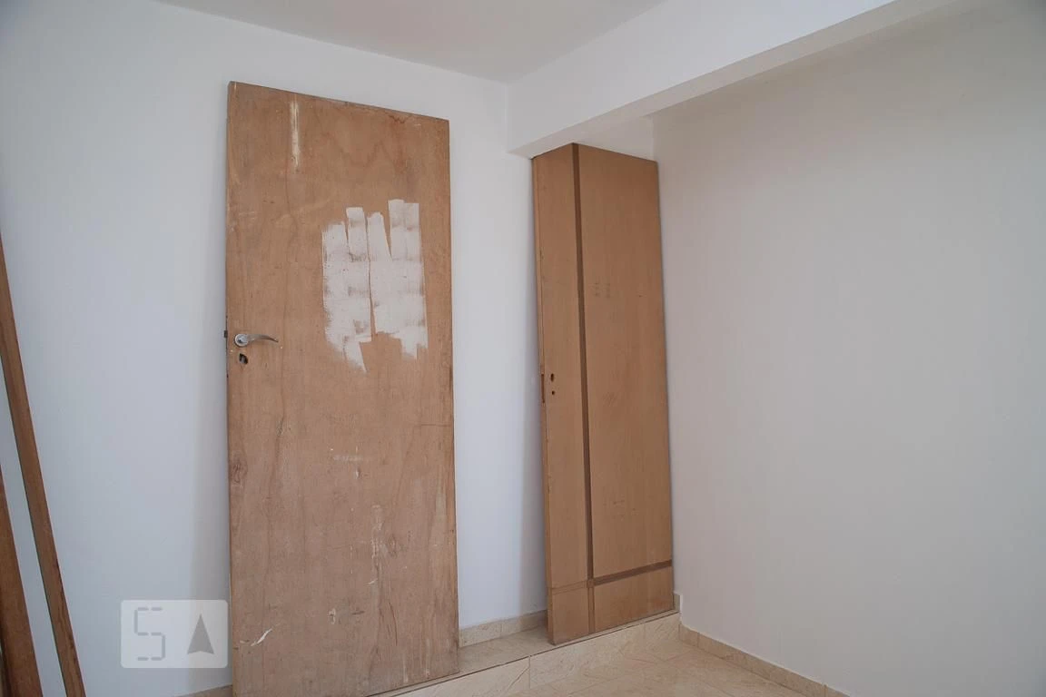 Unfurnished apartment with 2 bedrooms and a balcony — photo 37