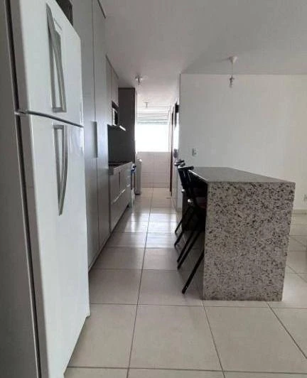 Furnished 3-bedroom apartment with open-plan gas kitchen — photo 2